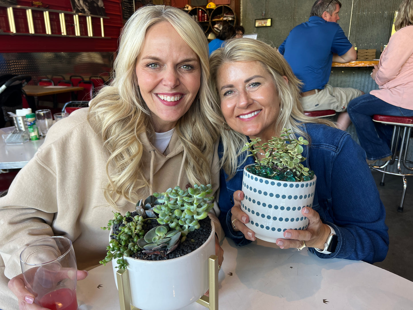 DIY Succulent Workshop | Wet woody's Pub & Grub | Deer Creek, MN | On the Deck Boat!